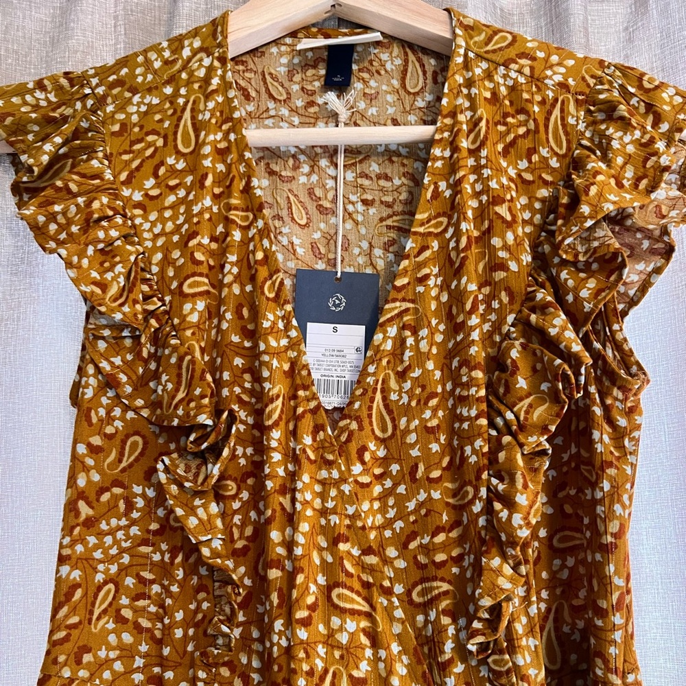 NWT Boho floral maxi dress size S (perfect for photo shoot)